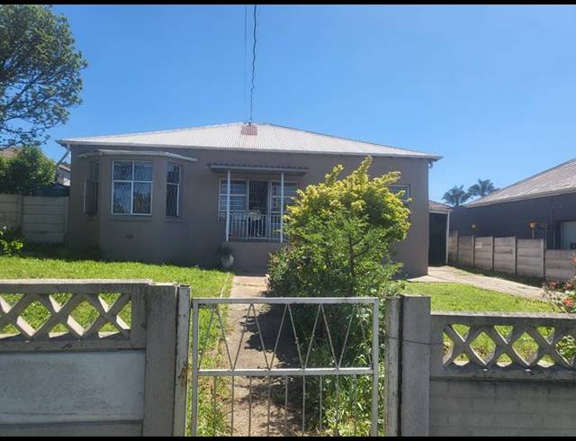 4 BEDROOM HOUSE FOR SALE IN MOSEL